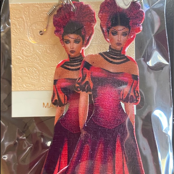 African American Black Woman Wooden Earrings - Picture 1 of 2